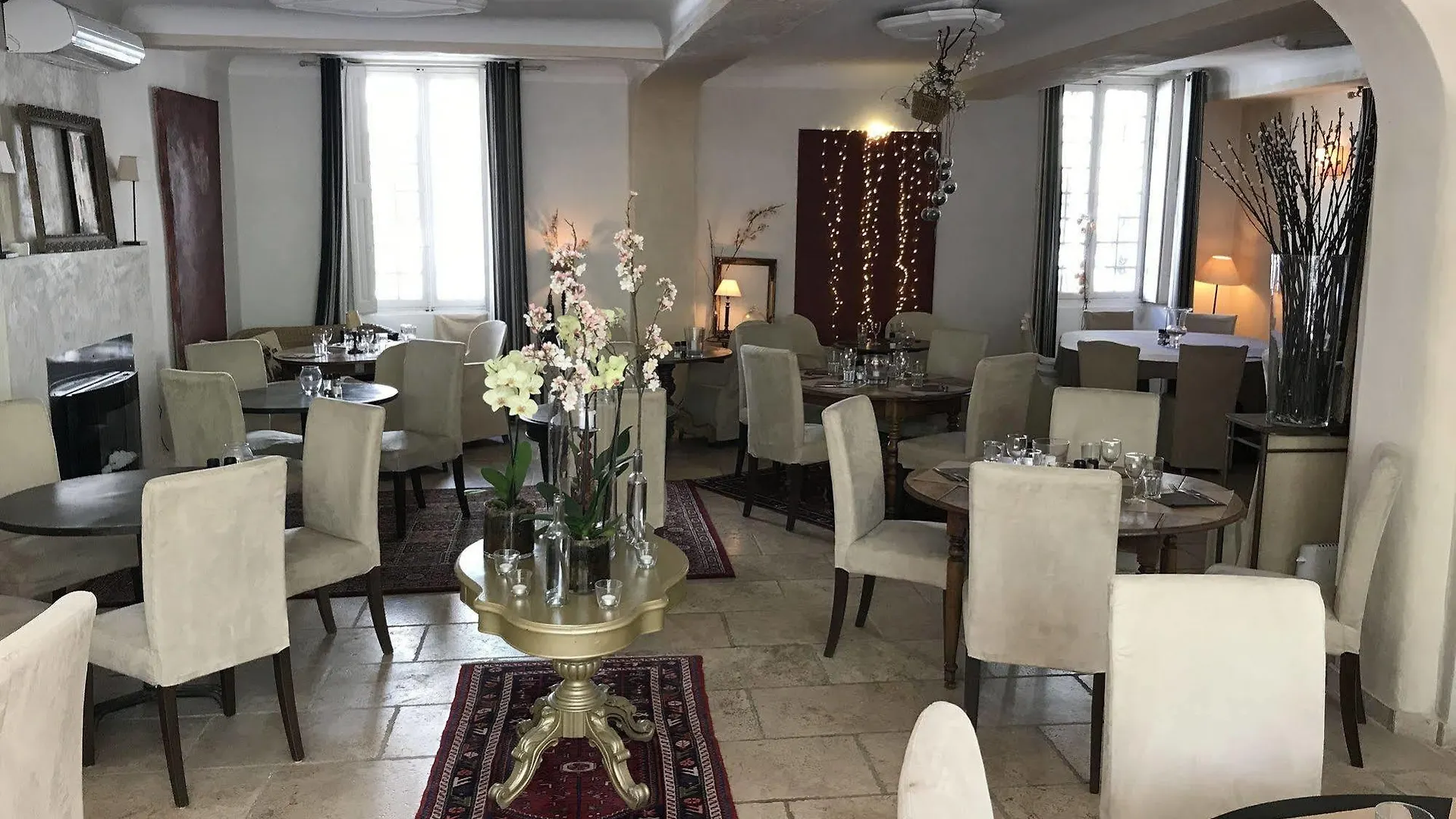Hotel La Margelle Pernes-les-Fontaines