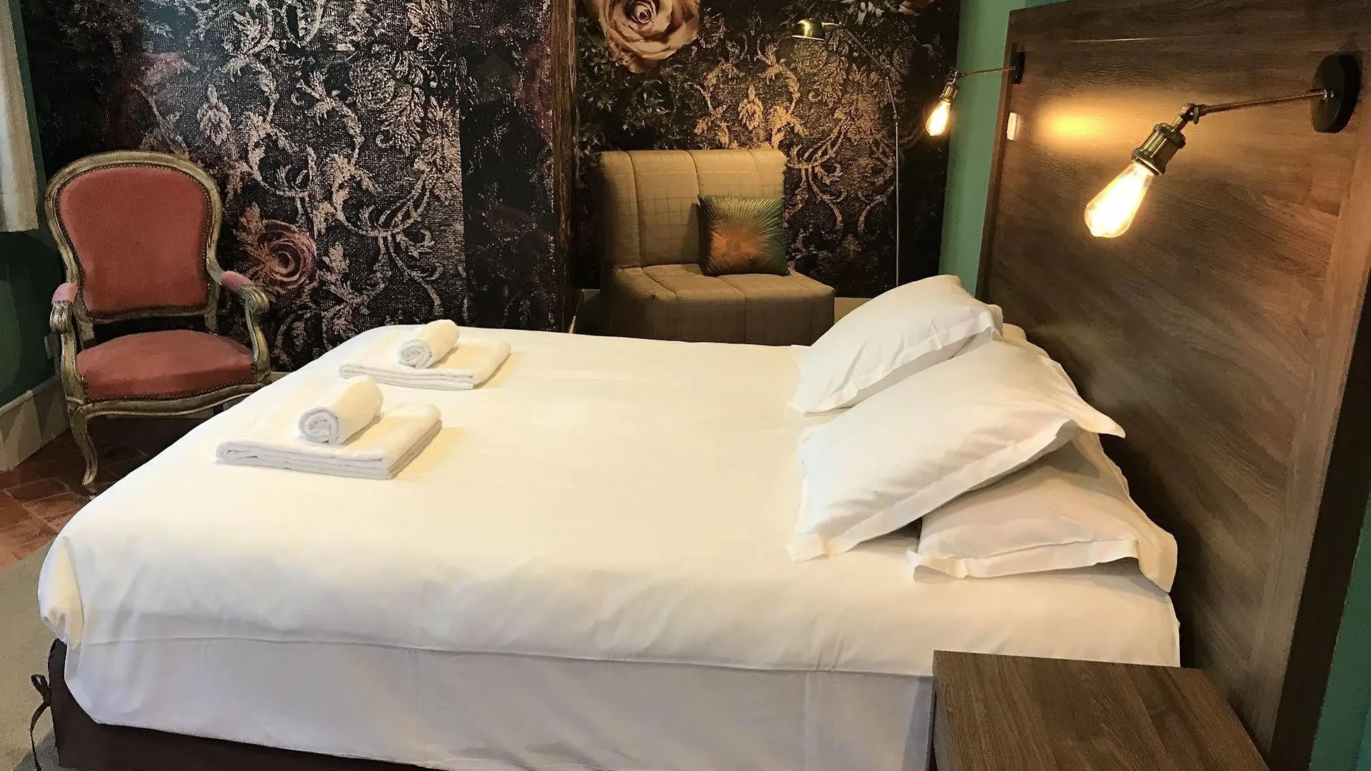 Hotel La Margelle Pernes-les-Fontaines
