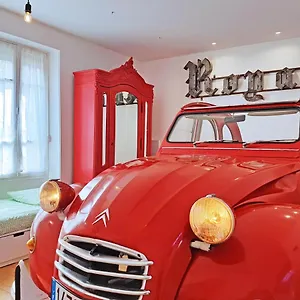 Bonjour Bed & Breakfast Paris