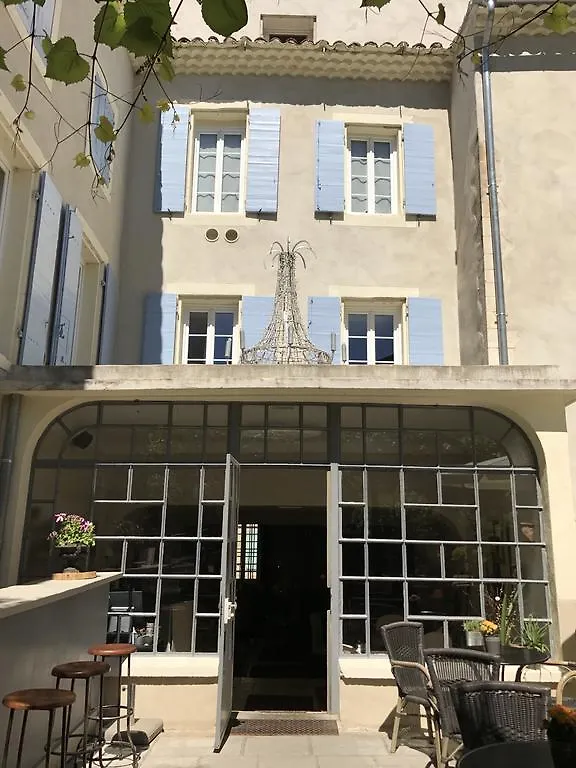 La Margelle Hotel Pernes-les-Fontaines 3*,